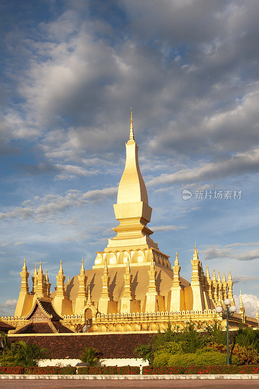 Pha That Luang——老挝万象的金塔